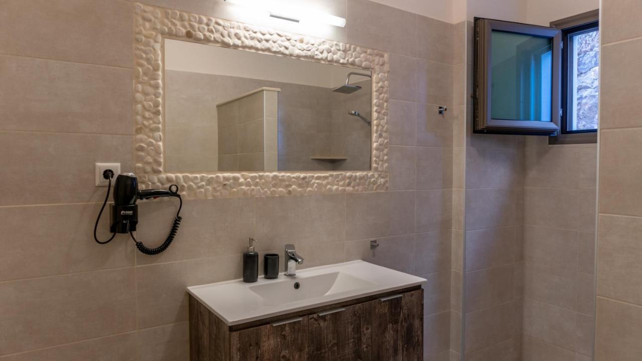 Вилла Arhondiko Luxury House Суйя Экстерьер фото